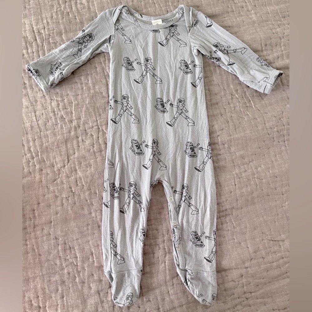 Kate Quinn Gray Robot Print Kids Footie Pajamas Bamboo Unisex Size 3-6 Months